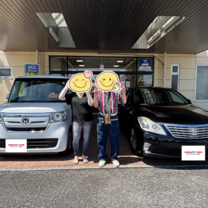 トヨタ クラウンロイヤル&ホンダ N-BOXの納車記念写真|モビリティタウン熊本