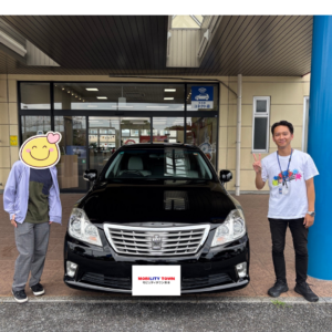 トヨタ　クラウンロイヤルの納車記念写真｜モビリティタウン熊本
