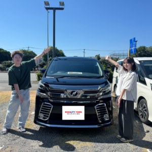 トヨタ ヴォクシーの納車記念写真|モビリティタウン熊本